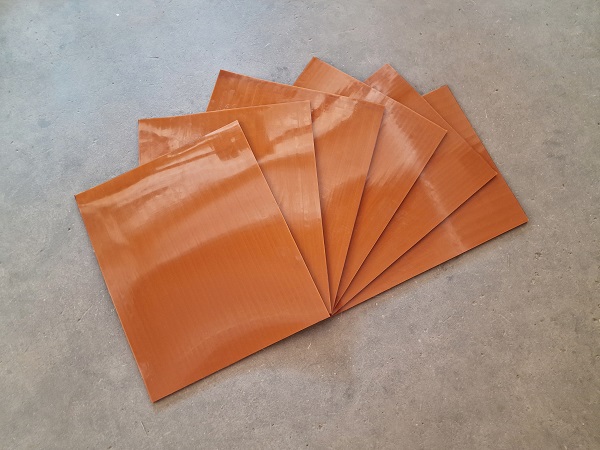 polyuretanové pláty