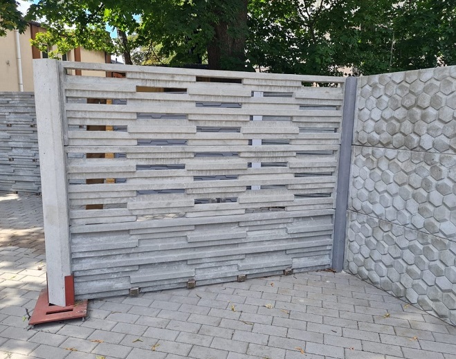 betonový plot jednostranný otevřený